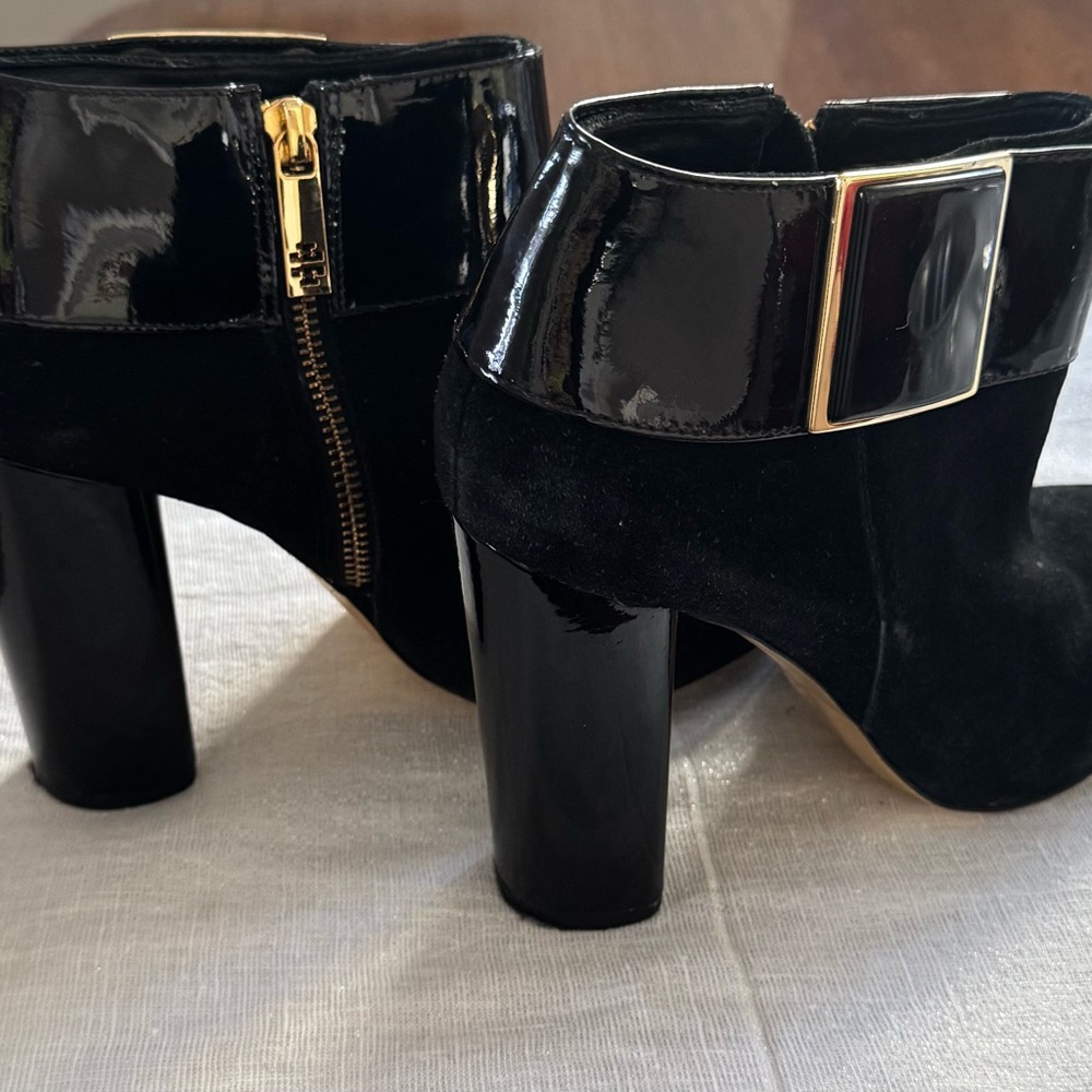 TORY BURCH Black Suede and Patent Leather Buckle Booties EUC - Picture 9 of 13